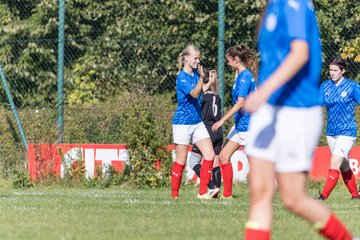 Bild 283 - F Holstein Kiel 2 - SSG Rot-Schwarz Kiel 2 : Ergebnis: 5:0